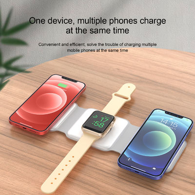 Convenient 15W Foldable Magnetic Charging Station for iPhone 14 Pro/Airpod Pro/iWatch 8