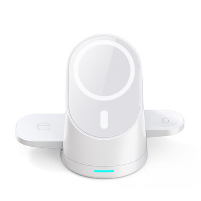 Intelligent 3 in 1 Fast Charging Station with Strong Magnetic Suction and Qi Function