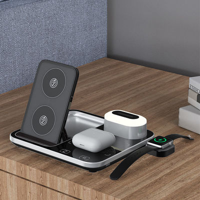 Magnetic 15W 10W Fast Qi Certified Wireless Charger For IPhone ABS PC Material