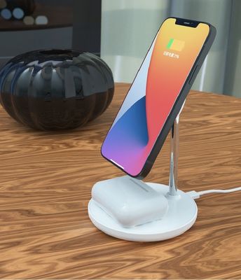 2 in 1 Mobile Phone Magnetic Wireless Charger with Type C Port and Fast Charging