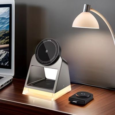 9V/2A Input Fast Charging 15W Wireless Charger with Night Lamp and Short Circuit Protection
